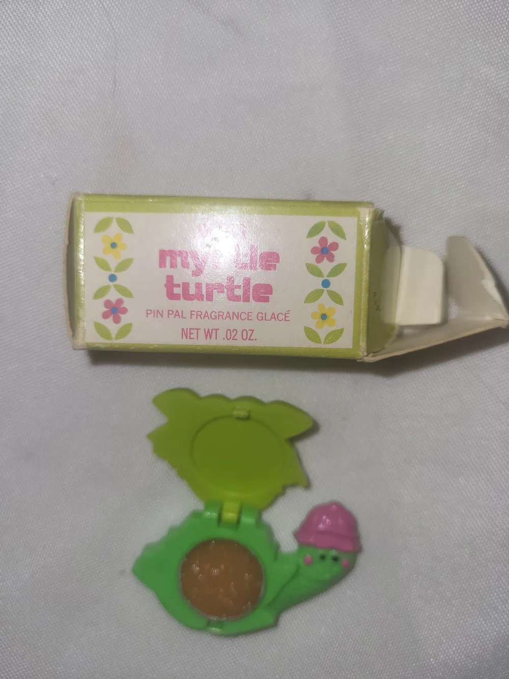 Cute Green & Pink Myrtle Turtle Pin Brooch for Kids Avon 70s Box Full Glace